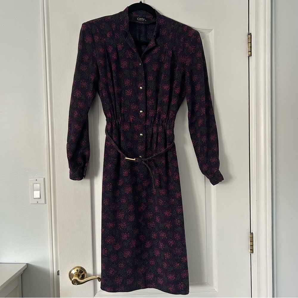 Vintage Purple Floral Belted Dress with Gold Buckle